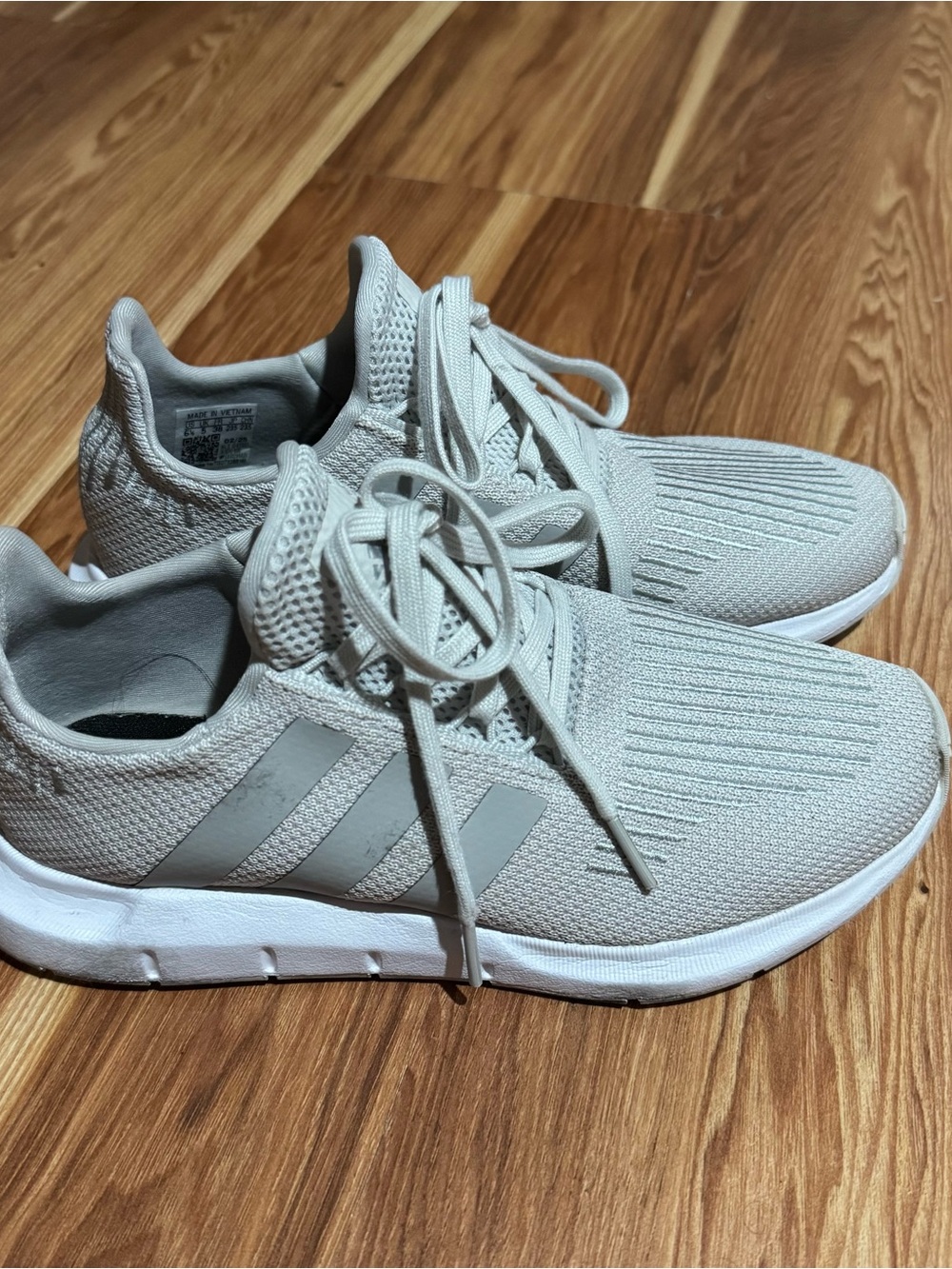 Adidas Light Gray Knit Running Shoes Women’s Size 6 1/2